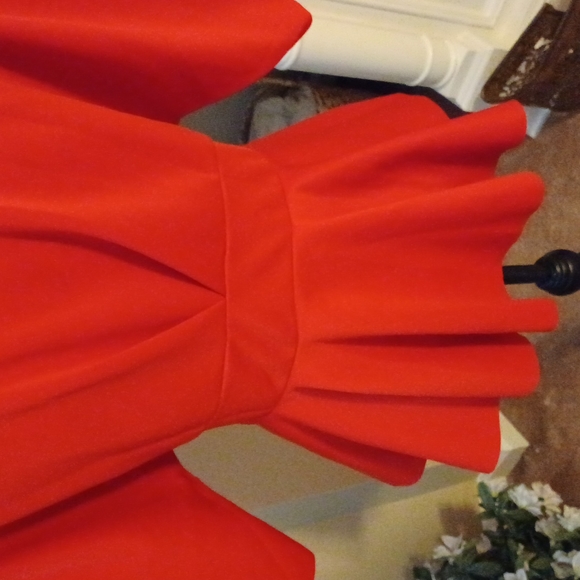 Shein Large Red Top - Picture 4 of 5